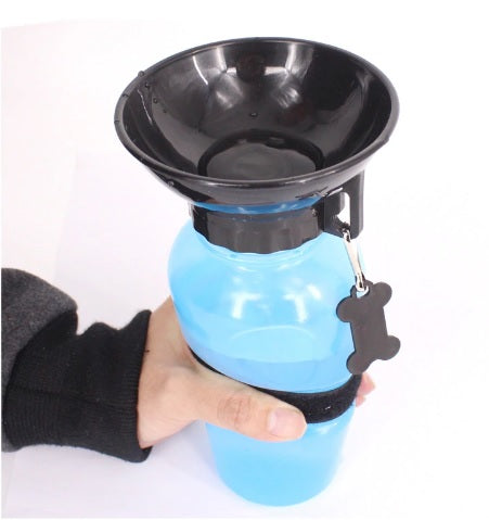 ¡GRATIS! Botella de Agua Portátil para Perros