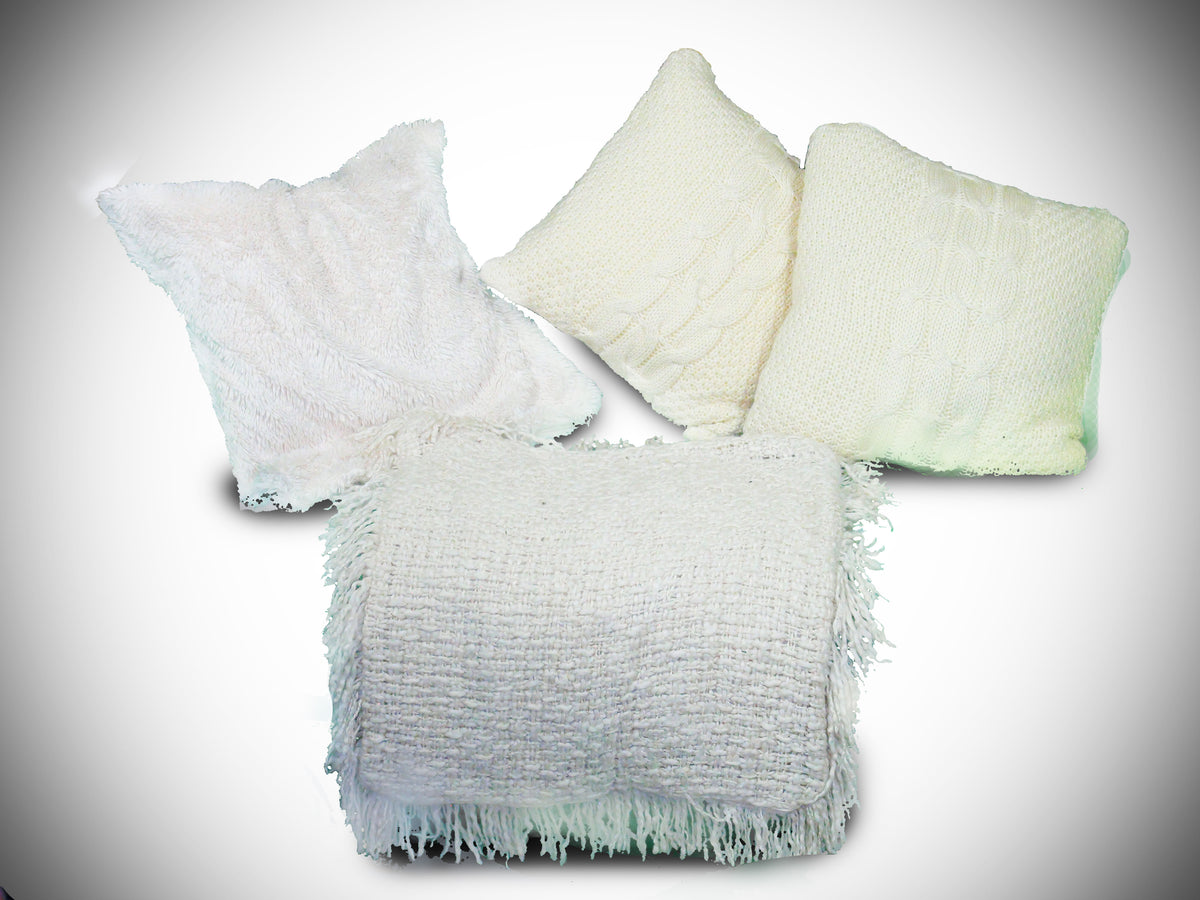 Set de Cojines Blanco y Marfil con Manta Artesanal Tejida